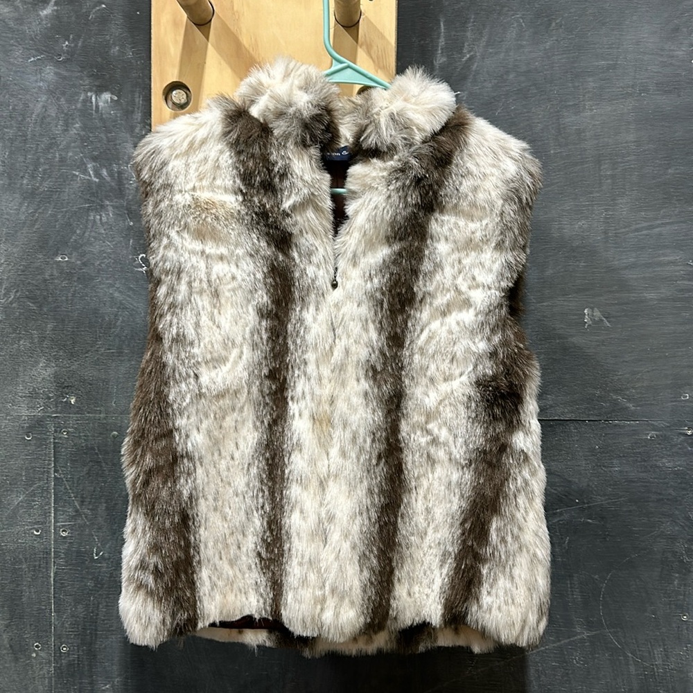 Preston York vest